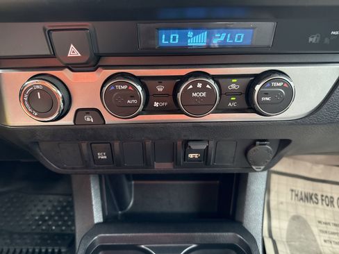 Used 2023 Toyota Tacoma SR AWD/4WD image 16