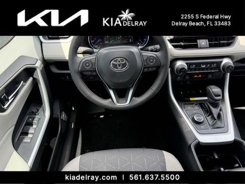 Used 2024 Toyota RAV4 XLE w/ Convenience Package image 13