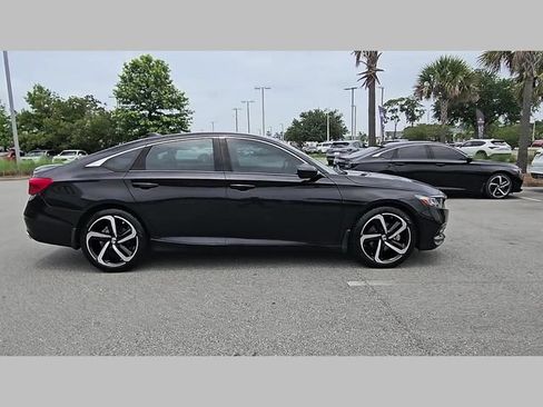 Used 2020 Honda Accord Sport image 29