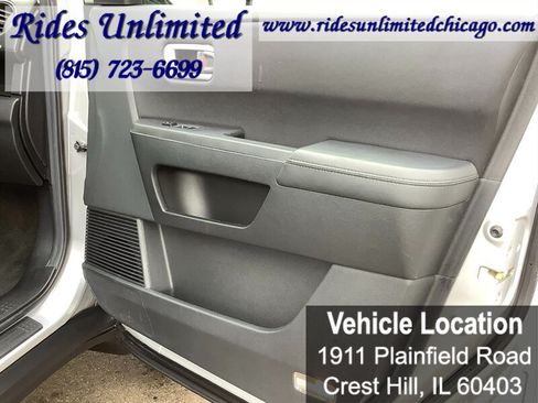 Used 2010 Honda Pilot EX image 17