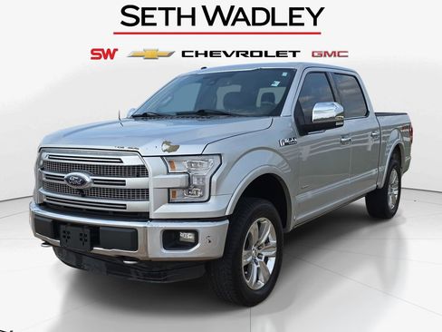 Used 2015 Ford F150 Platinum w/ Equipment Group 701A Luxury AWD/4WD image 3