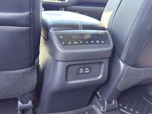 Used 2023 Nissan Pathfinder SL w/ SL Premium Package image 28