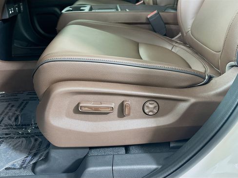 New 2026 Honda Odyssey Touring image 19