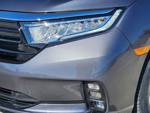 Certified 2024 Honda Odyssey EX-L image 9