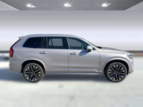 New 2026 Volvo XC90 B6 Plus w/ Protection Package Premier AWD/4WD image 8