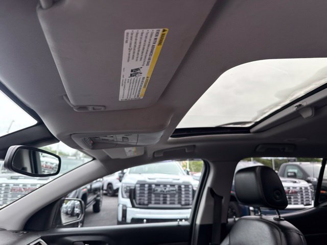 Used 2018 GMC Acadia SLT AWD/4WD image 19