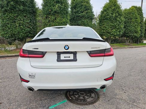 Used 2021 BMW 330i xDrive Sedan w/ Convenience Package AWD/4WD image 4
