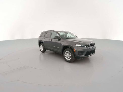 New 2025 Jeep Grand Cherokee Laredo X image 16