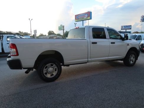 Used 2024 RAM 2500 Tradesman AWD/4WD image 4