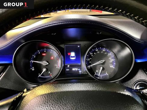 Used 2020 Toyota C-HR XLE image 26