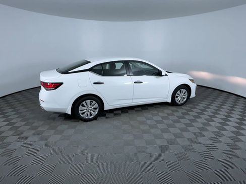 New 2025 Nissan Sentra S image 9