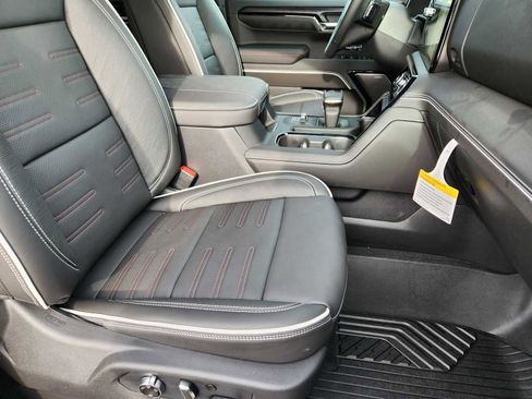 New 2026 GMC Sierra 1500 AT4X w/ AT4X AEV Edition AWD/4WD image 15