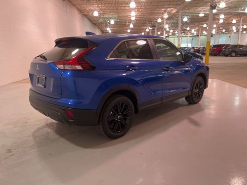 New 2026 Mitsubishi Eclipse Cross LE image 3