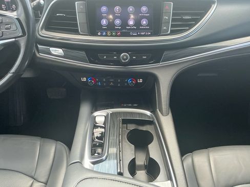 Used 2024 Buick Enclave Premium FWD image 20