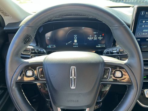 Used 2023 Lincoln Corsair Reserve FWD image 15