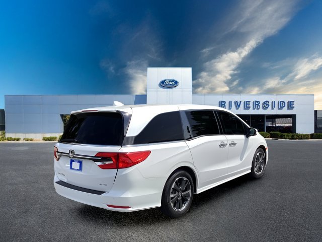 Used 2024 Honda Odyssey Elite image 8