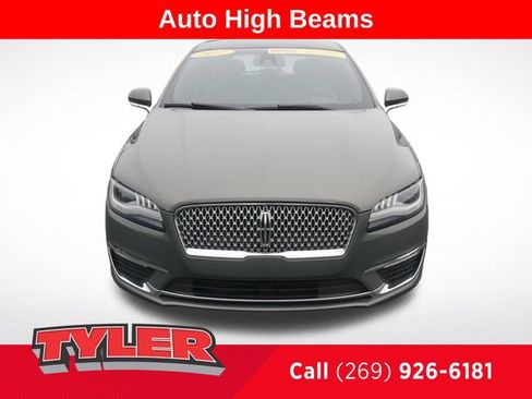 Used 2017 Lincoln MKZ Reserve w/ Climate Package AWD/4WD image 2