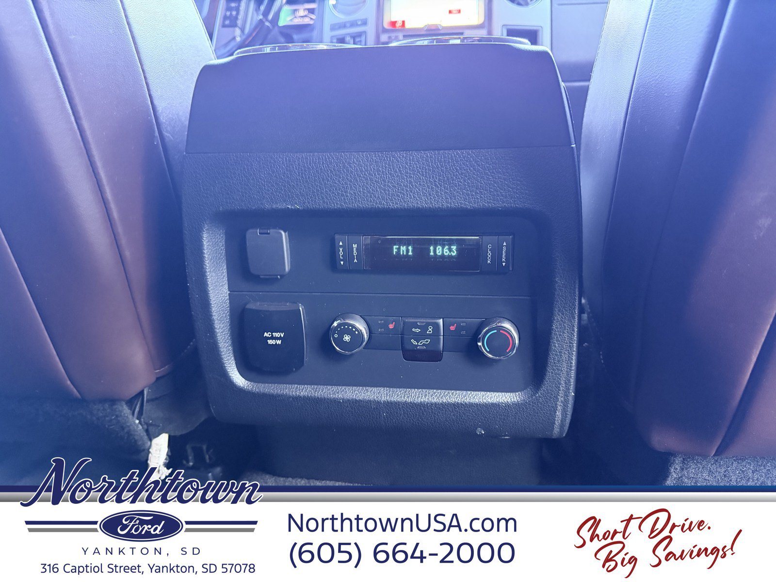 Used 2016 Ford Expedition Platinum AWD/4WD image 9
