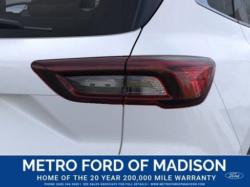 New 2025 Ford Escape SE w/ PHEV Premium Package FWD image 23