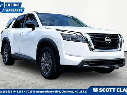 Used 2025 Nissan Pathfinder S