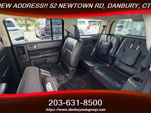 Used 2019 Ford Flex SEL w/ Equipment Group 202A AWD/4WD image 26