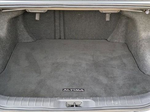 Used 2024 Nissan Altima 2.5 SV image 6