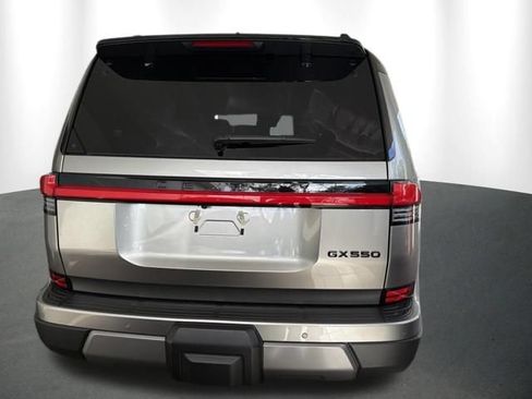 Used 2026 Lexus GX 550 AWD/4WD image 8