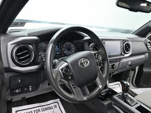 Used 2023 Toyota Tacoma TRD Off-Road AWD/4WD image 13