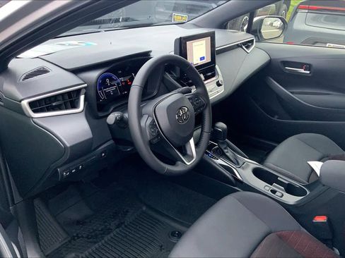 New 2026 Toyota Corolla SE image 8