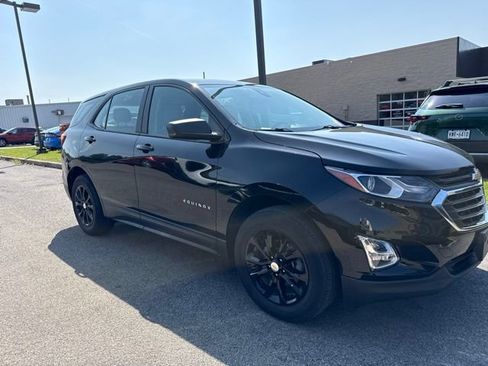 Used 2020 Chevrolet Equinox LS AWD/4WD image 3