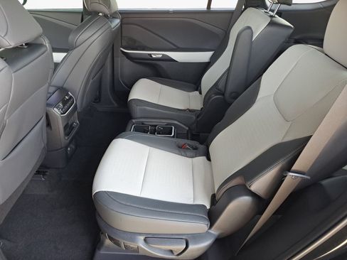 Used 2025 Lexus TX 500h AWD w/ Technology Package image 15