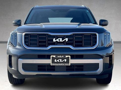 Used 2023 Kia Telluride S w/ S Sunroof Package image 6