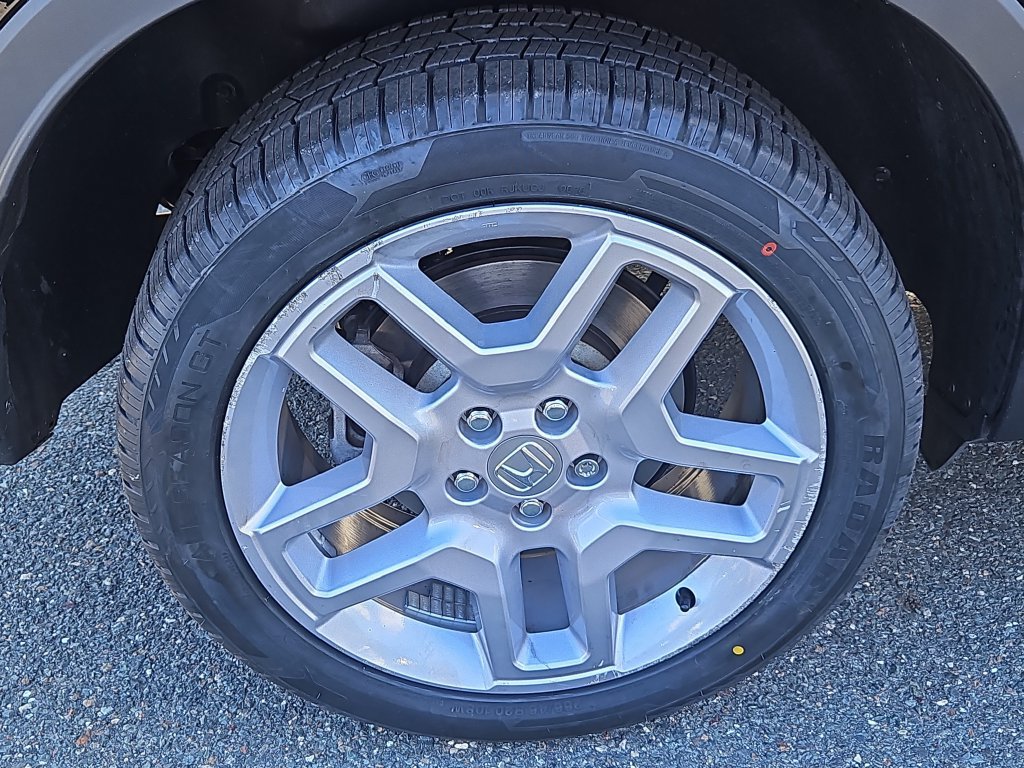 Used 2025 Honda Passport EX-L image 9