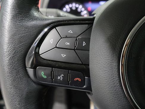 Used 2022 Jeep Renegade Trailhawk AWD/4WD image 35
