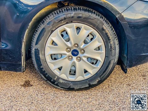 Used 2019 Ford Fusion S image 11