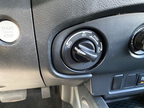 Used 2022 Nissan Frontier S w/ Technology Package AWD/4WD image 67