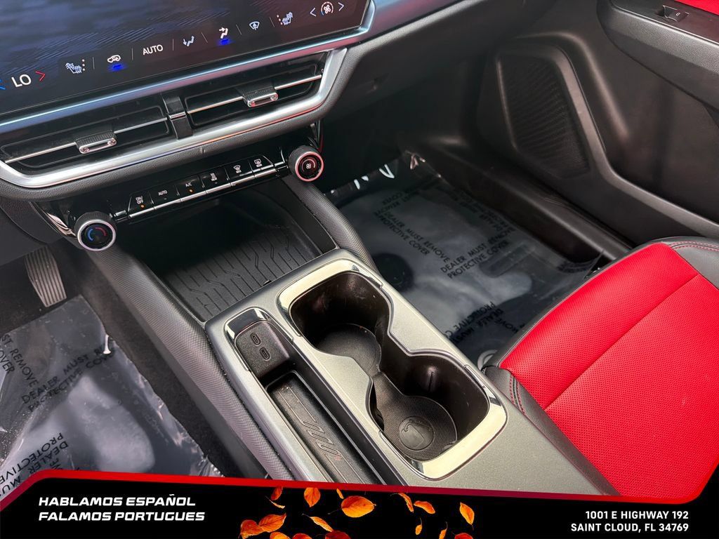 Certified 2024 Chevrolet Equinox EV RS FWD image 21