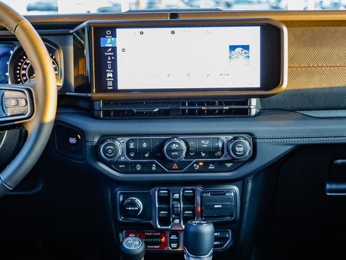 New 2026 Jeep Wrangler Unlimited Rubicon image 16