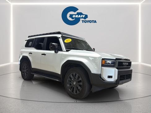 Used 2025 Toyota Land Cruiser w/ Premium Package AWD/4WD image 5