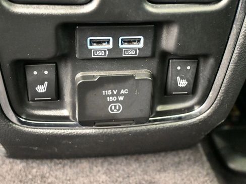 Used 2017 Jeep Grand Cherokee Overland AWD/4WD image 19