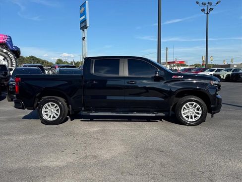 Used 2021 Chevrolet Silverado 1500 RST AWD/4WD image 2