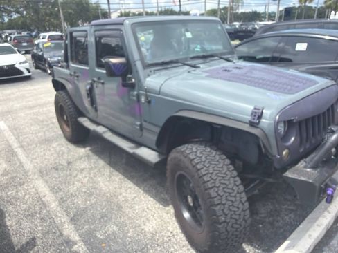Used 2015 Jeep Wrangler Unlimited Sport w/ Quick Order Package 24S AWD/4WD image 7