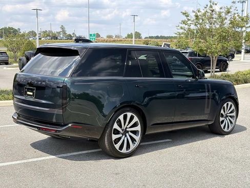 New 2026 Land Rover Range Rover SE image 5