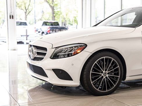 Used 2021 Mercedes-Benz C 300 Sedan image 4