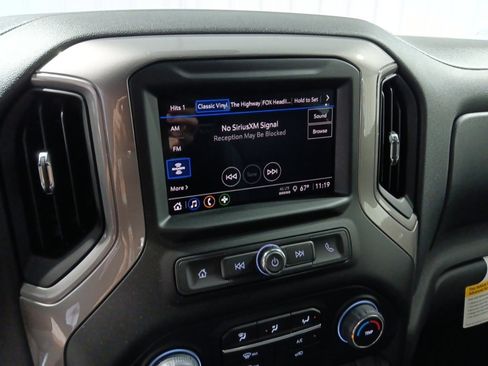 New 2026 Chevrolet Silverado 1500 Custom Trail Boss w/ Dark Appearance Package image 24