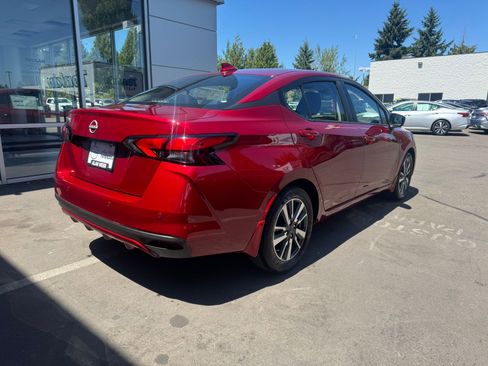 New 2025 Nissan Versa SV image 4