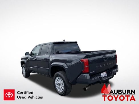 Certified 2025 Toyota Tacoma SR5 AWD/4WD image 6