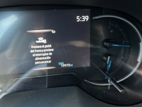 Used 2025 Toyota RAV4 XLE image 12