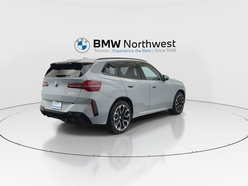 New 2026 BMW X3 xDrive30i w/ Premium Package AWD/4WD image 3