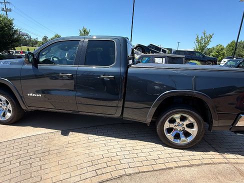 Certified 2025 RAM 1500 Big Horn AWD/4WD image 11